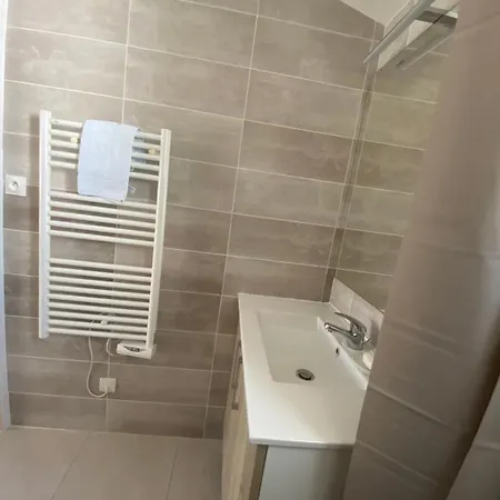 Petite Maison Confort Dans De Dolus d'Oléron