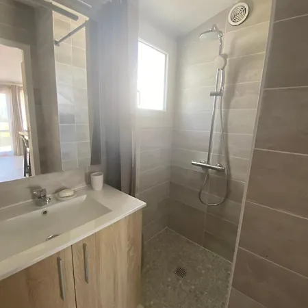 Prázdninový dům Petite Maison Confort Dans De *